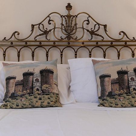 Domus Borbonica Bed & Breakfast Naples Exterior photo