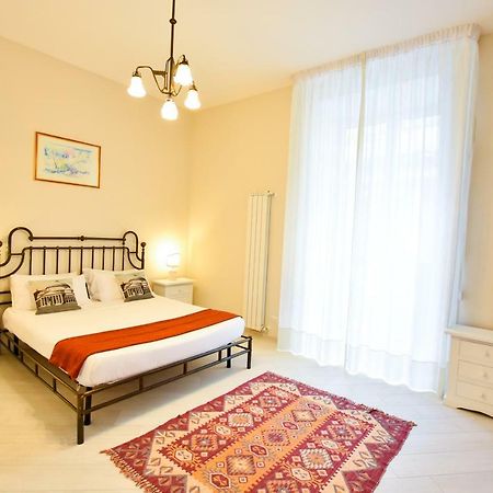 Domus Borbonica Bed & Breakfast Naples Exterior photo