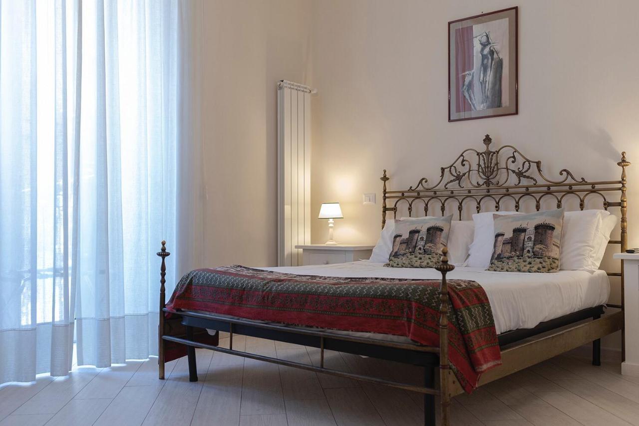 Domus Borbonica Bed & Breakfast Naples Exterior photo