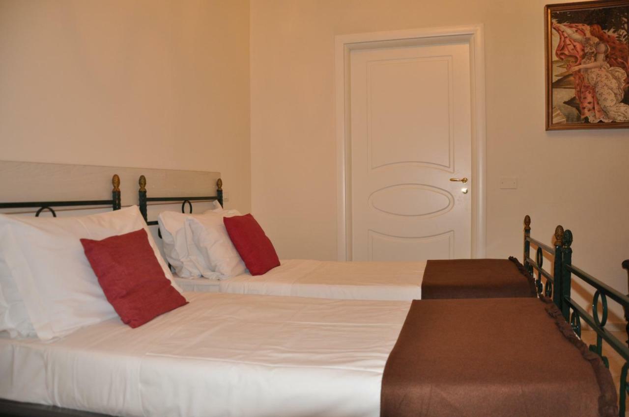 Domus Borbonica Bed & Breakfast Naples Exterior photo