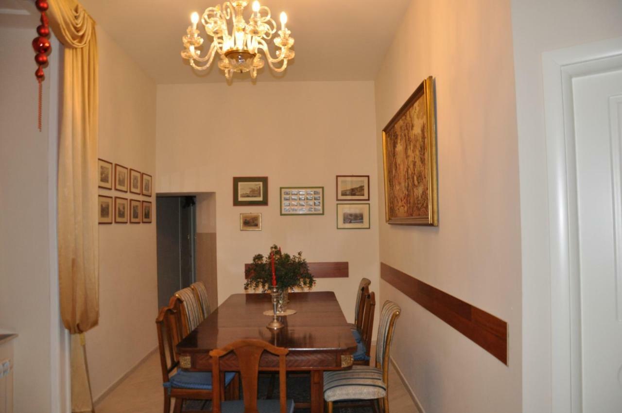 Domus Borbonica Bed & Breakfast Naples Exterior photo
