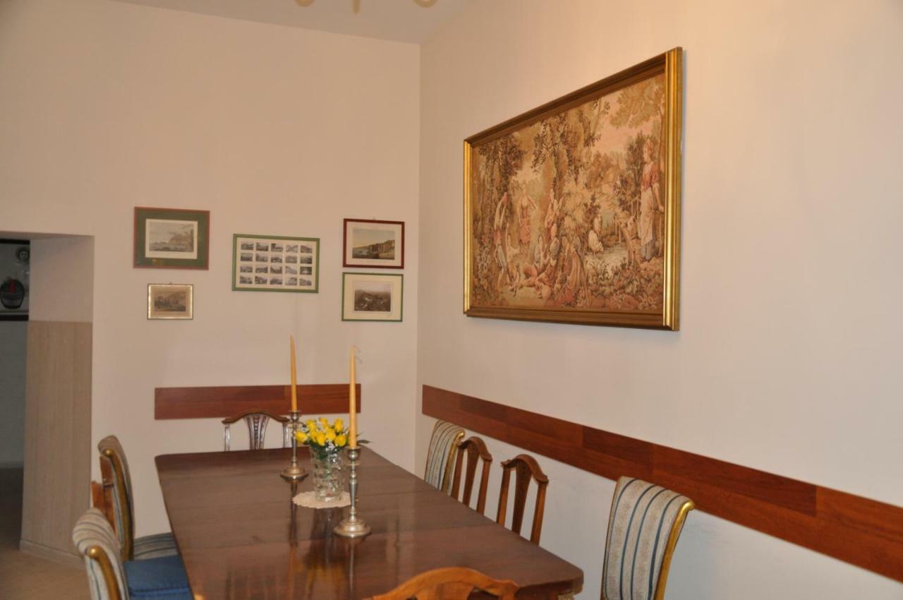 Domus Borbonica Bed & Breakfast Naples Exterior photo